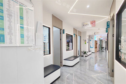 金华婺江口腔医院走廊环境