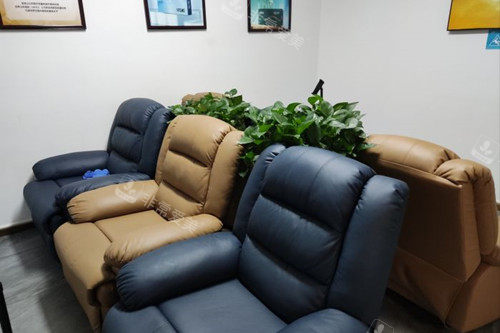 成都悅好整形等候區(qū)環(huán)境 成都悅好整形等候區(qū)環(huán)境