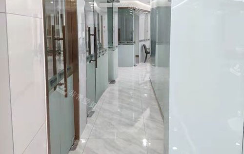 十堰华玉口腔走廊环境图