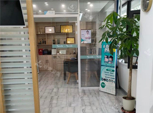 沈陽(yáng)牛大夫植發(fā)醫(yī)院環(huán)境照片 沈陽(yáng)牛大夫植發(fā)醫(yī)院環(huán)境照片