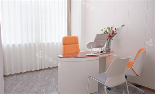 烟台曙光医疗美容医院诊室