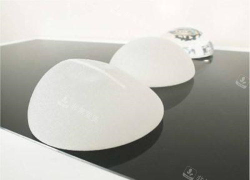 高凸隆胸假體 高凸隆胸假體