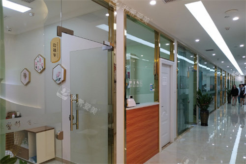 广州可玫尔医疗美容走廊环境