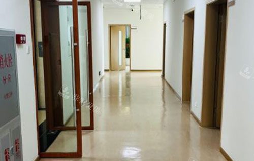 惠州华康医院医疗美容走廊环境图实拍