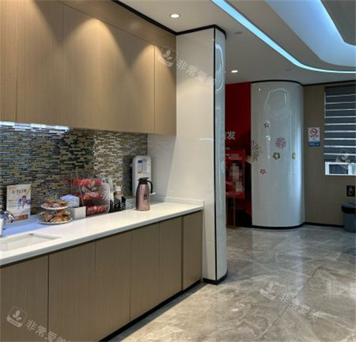 广州中家医家庭医生整形水吧