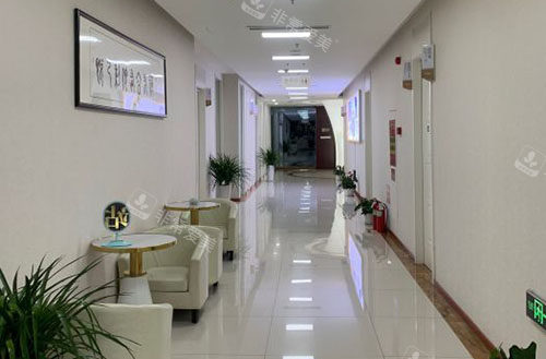临沂微整美容整形走廊环境图