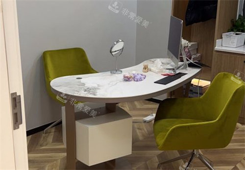 成都华生铂悦整形面诊室