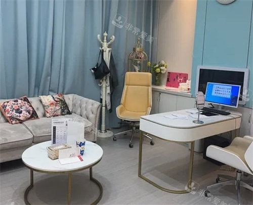 武汉珍妮医疗美容医院面诊区
