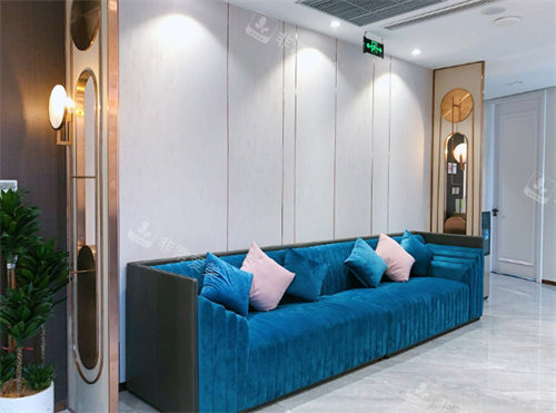 杭州丽脂医疗美容二楼等候区