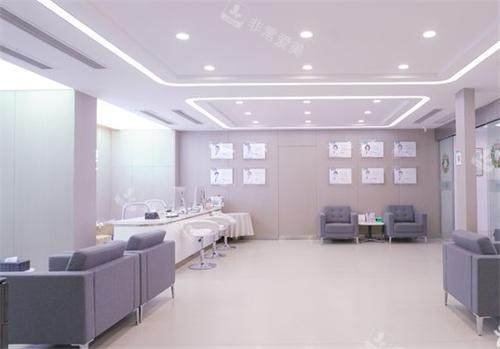 杭州齐尔口腔大厅环境