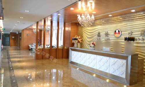 广州德伦口腔前台实拍图