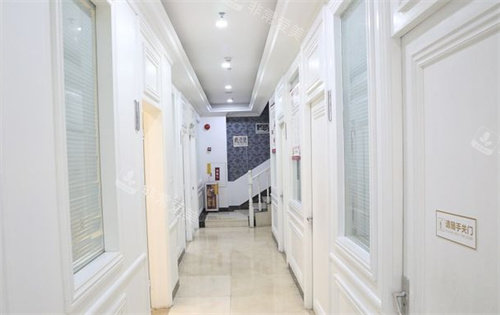 广州华美口腔走廊