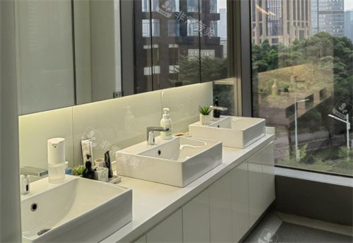 广州马泷口腔卫生间