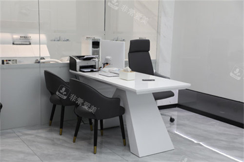 广州中家医家庭医生口腔门诊（越秀院区）面诊室