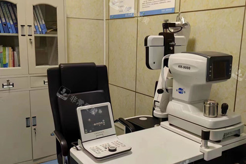 郯城新益民眼科面诊室图