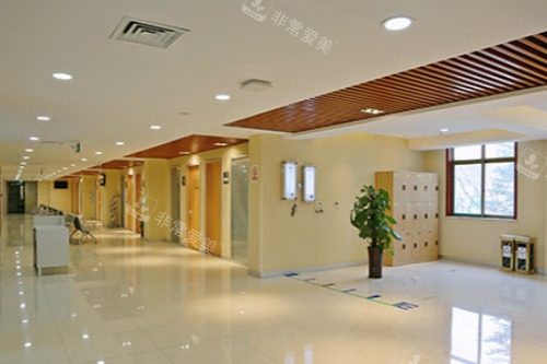 山西长治爱尔眼科大厅