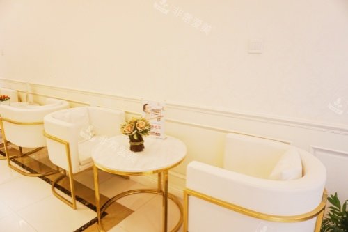 青岛诺美德整形候诊区 青岛诺美德整形候诊区