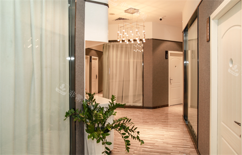 西安繁星轻医美怎么样口碑评价好吗，正规资质服务贴心/项目结果自然/顾客满意度高口碑棒！