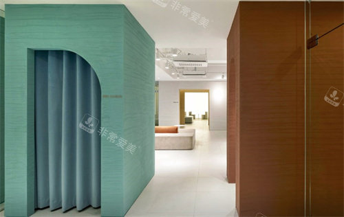 韩国muse皮肤科更衣室 韩国muse皮肤科更衣室