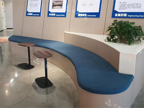 抚顺兰海口腔门诊部休息区