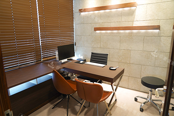 韩国respect整形外科面诊室