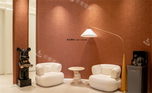 郑州美时美刻医疗美容等候区