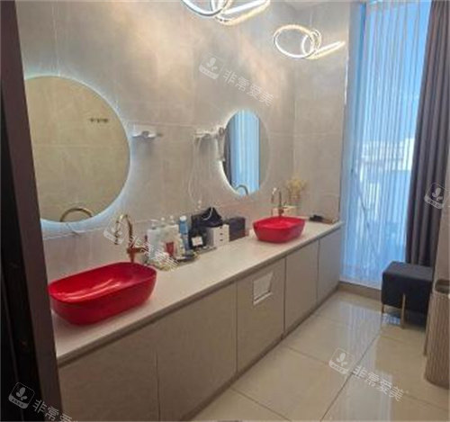 韩国金泰拉抗衰中心洗漱区