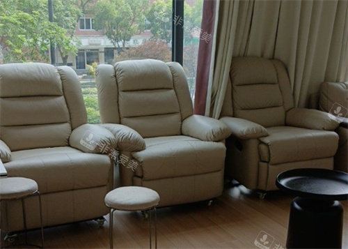 温州云美医美按摩椅