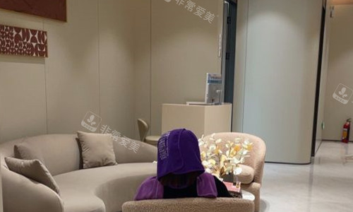 惠州鹏爱医院等待区