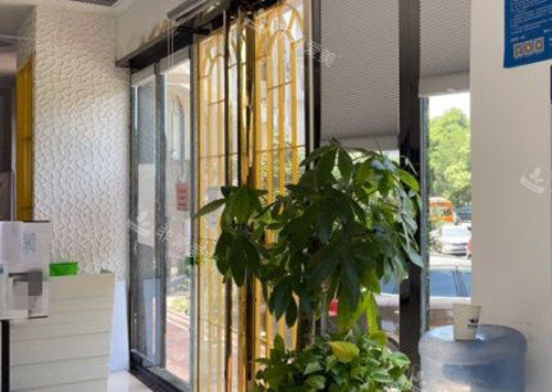 益阳格莱美整形门口环境 益阳格莱美整形门口环境