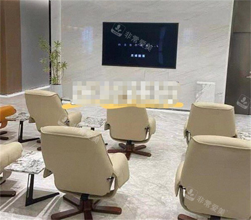 成都现代整形等待区