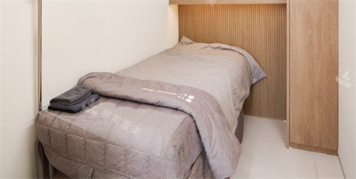 韩国圣水melting皮肤科治疗 韩国圣水melting皮肤科治疗