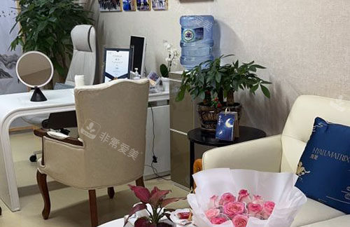 成都画美医疗美容商谈室 成都画美医疗美容商谈室