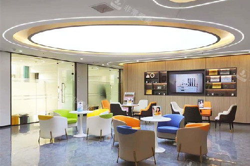 黄冈红安博牙口腔候诊大厅