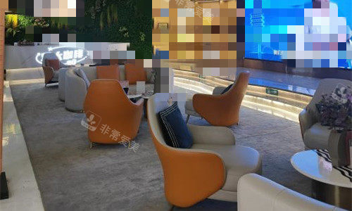 成都军大整形大厅图.截个屏 成都军大整形大厅图.截个屏