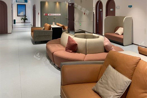 洛阳缔莱美整形内部休息等待区环境 洛阳缔莱美整形内部休息等待区环境