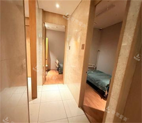 Luho汝好整形外科走廊