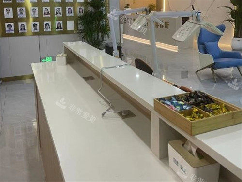 厦门碧莲盛植发的环境照片