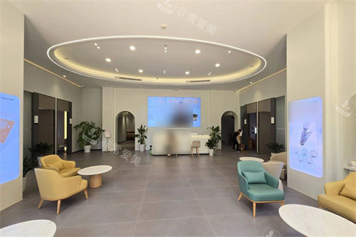 上海中博普众口腔大厅环境