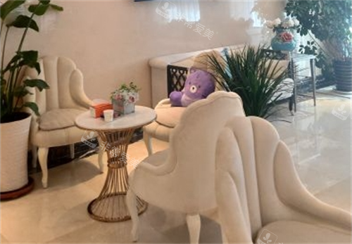 沈阳蓝天整形休息等候区