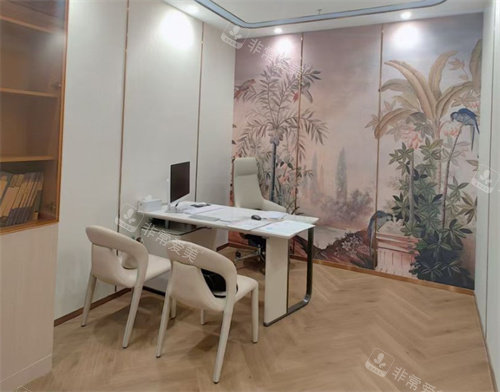 北京美丽之冠医疗美容面诊室环境