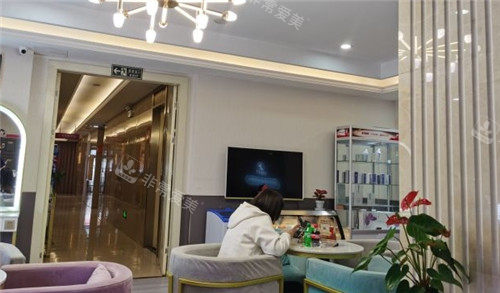 泉州欧菲医疗美容大厅环境