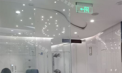 深圳富华整形美容医院大厅环境