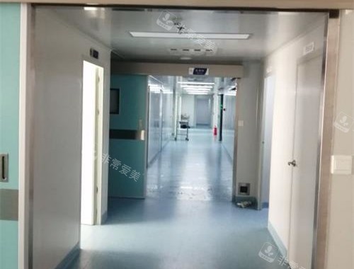 北京中圣颐安医院走廊