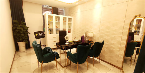 徐州医科汇美美容医院面诊室