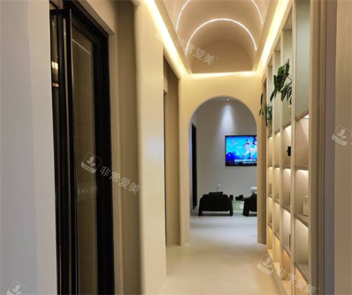 杭州芳华整形过道区