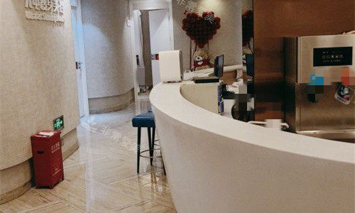 深圳鹏爱秀琪医疗美容前厅图