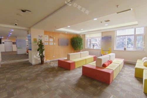 大连爱尔眼科医院四楼近视手术专科