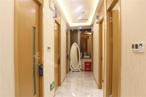深圳星荟丽格医疗美容走廊