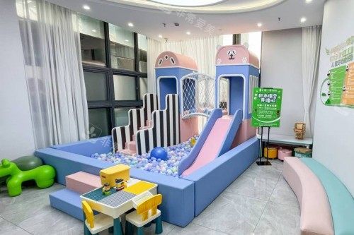 上海森朗口腔儿童游玩区